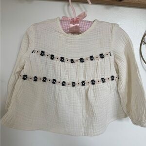 Zara Cream Kids Top with Black Floral Accents 2t